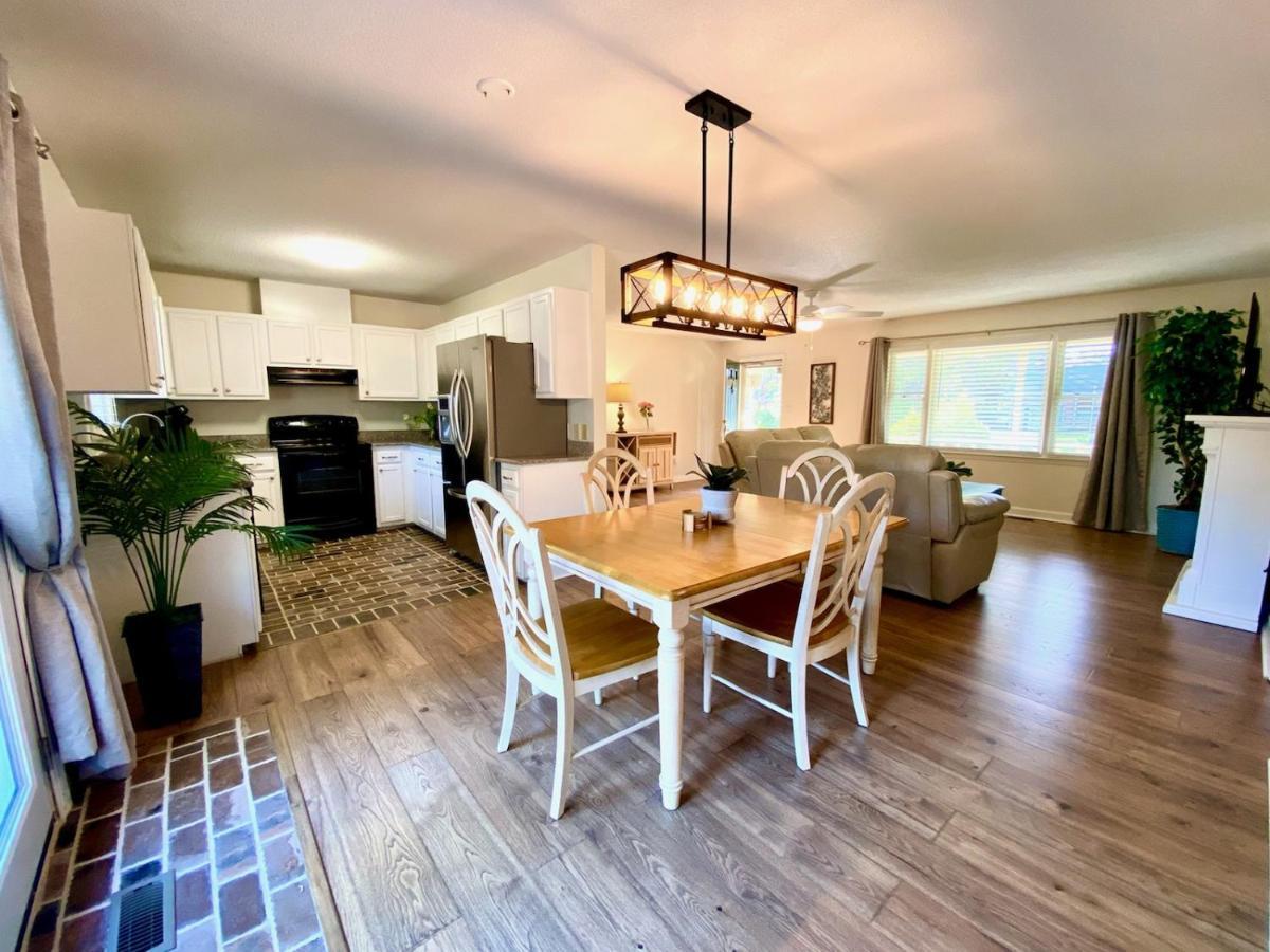 Cozy Three Bedroom House With Fireplace Wilmington Extérieur photo