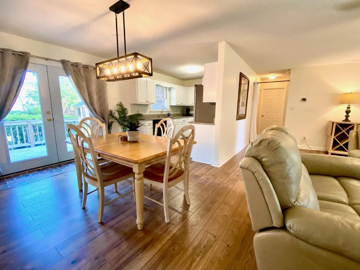 Cozy Three Bedroom House With Fireplace Wilmington Extérieur photo